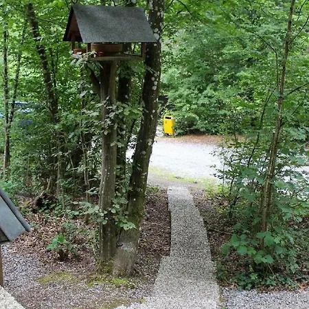 Chalet Vacances 137 *